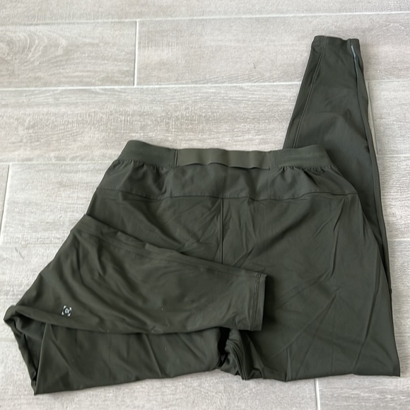 Lululemon Surge Hybrid Joggers - Picture 2 of 2